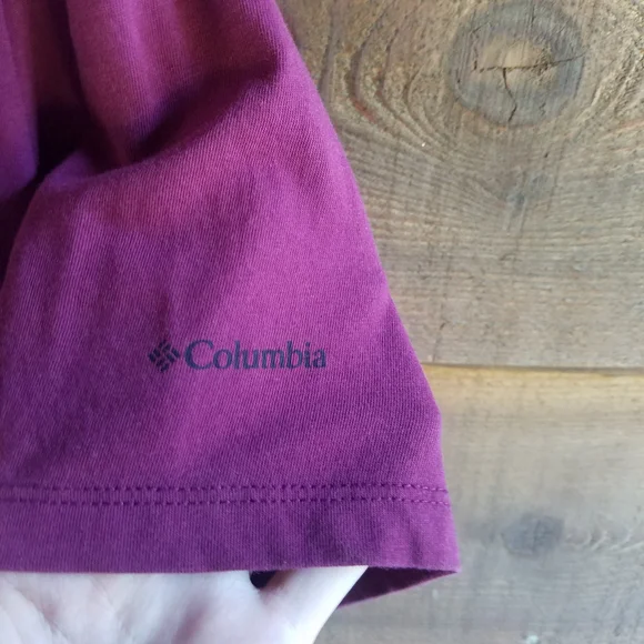 Columbia Women's Medium Plum Short Sleeve Activewear T-Shirt Outdoor or Sports - Picture 6 of 7